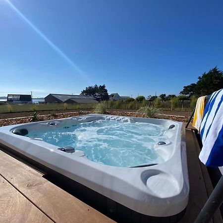 Villa Neuve Pour 6 Personnes Avec Spa Carantec Buitenkant foto