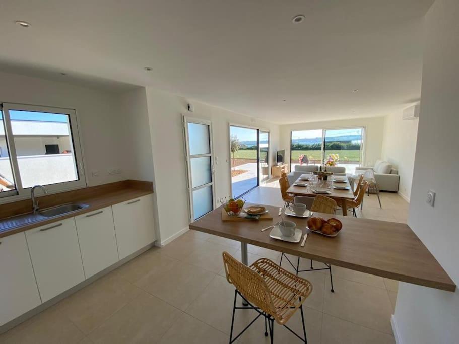Villa Neuve Pour 6 Personnes Avec Spa Carantec Buitenkant foto